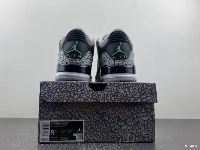 Reps TBkick Glow Green Jordan CT8532-031 Air 3 0508